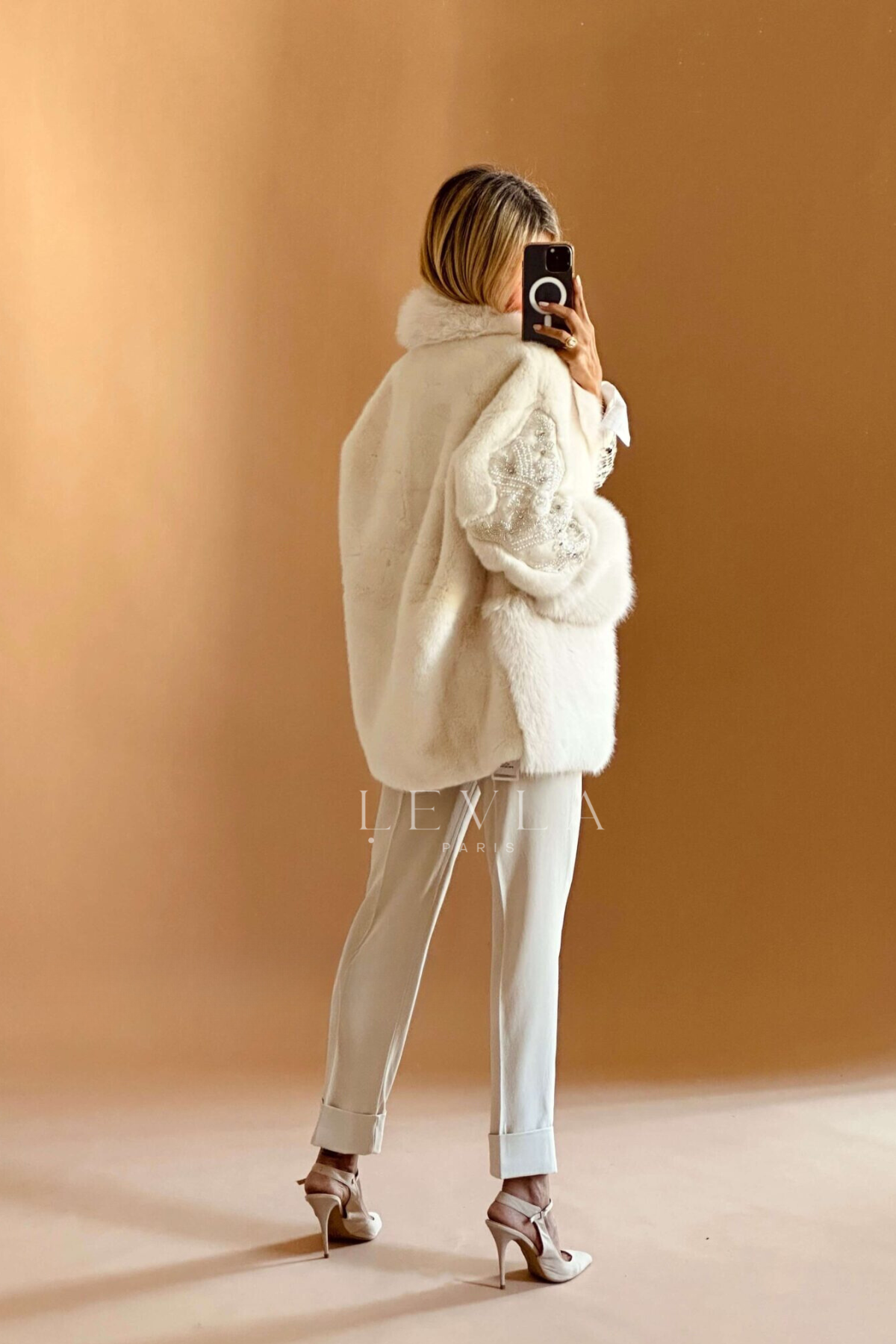 Azaka Paris ithal işlemeli kürk