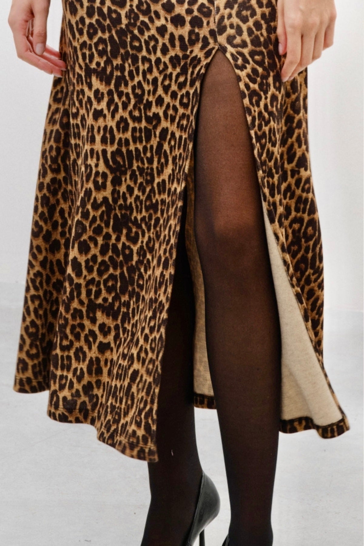 Yırtmaçlı leopar etek