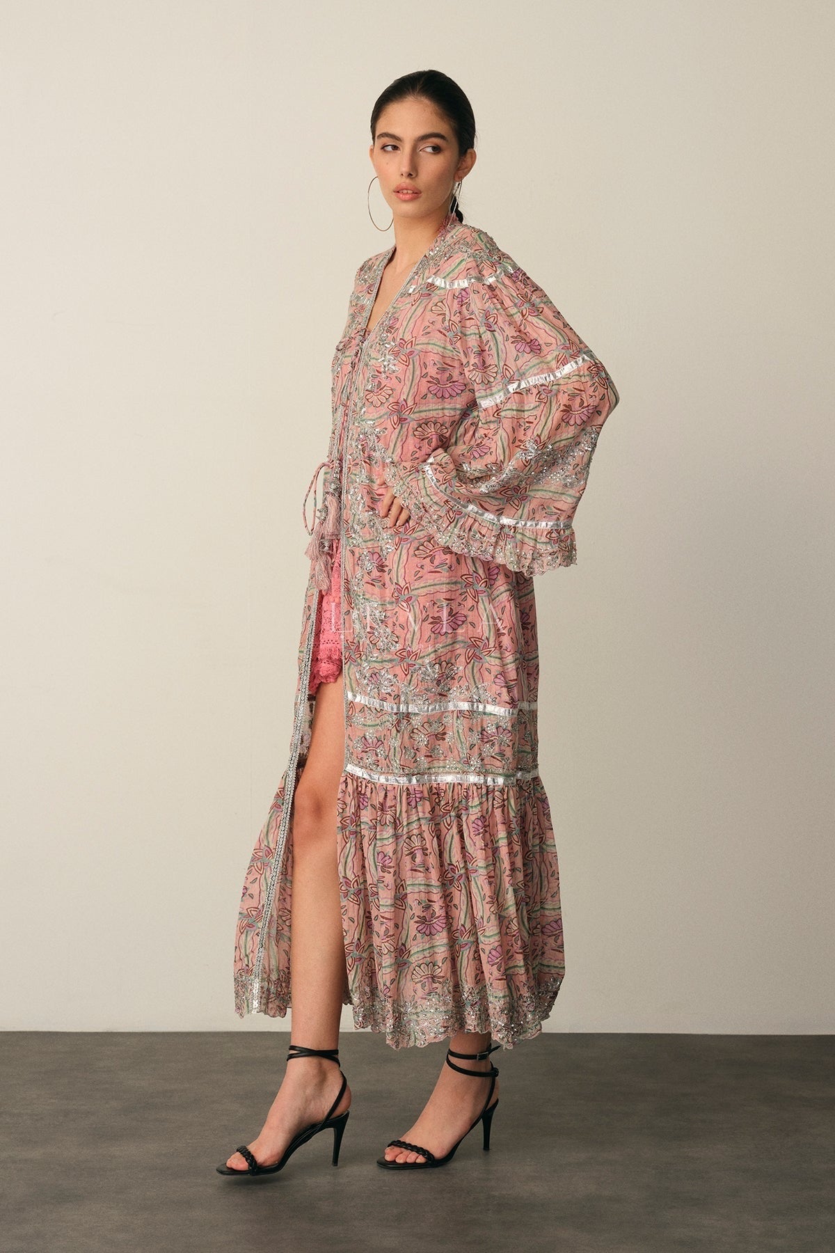 SISTER KIMONO
