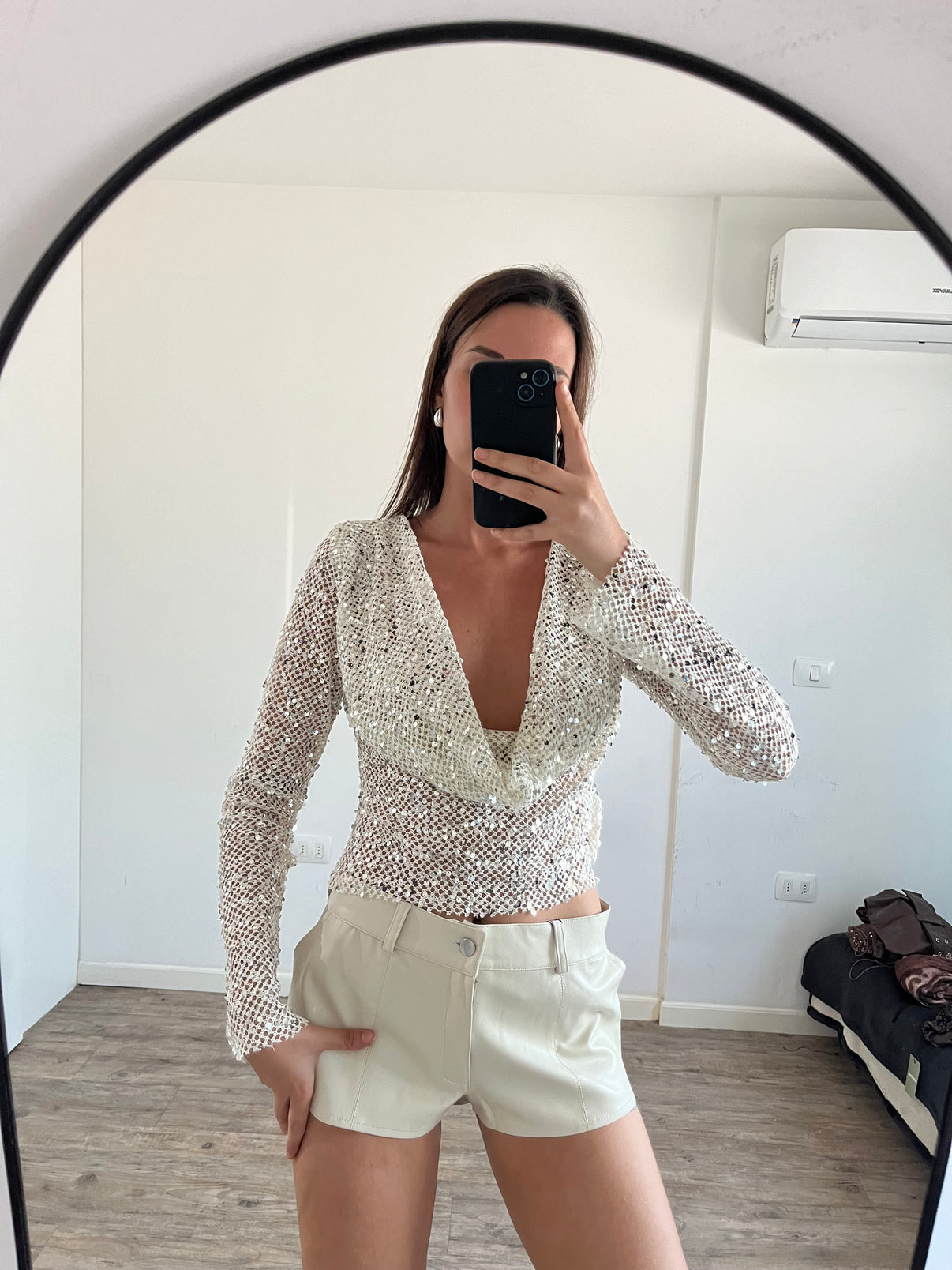 SÉLÈNE SEQUIN DRAPE TOP