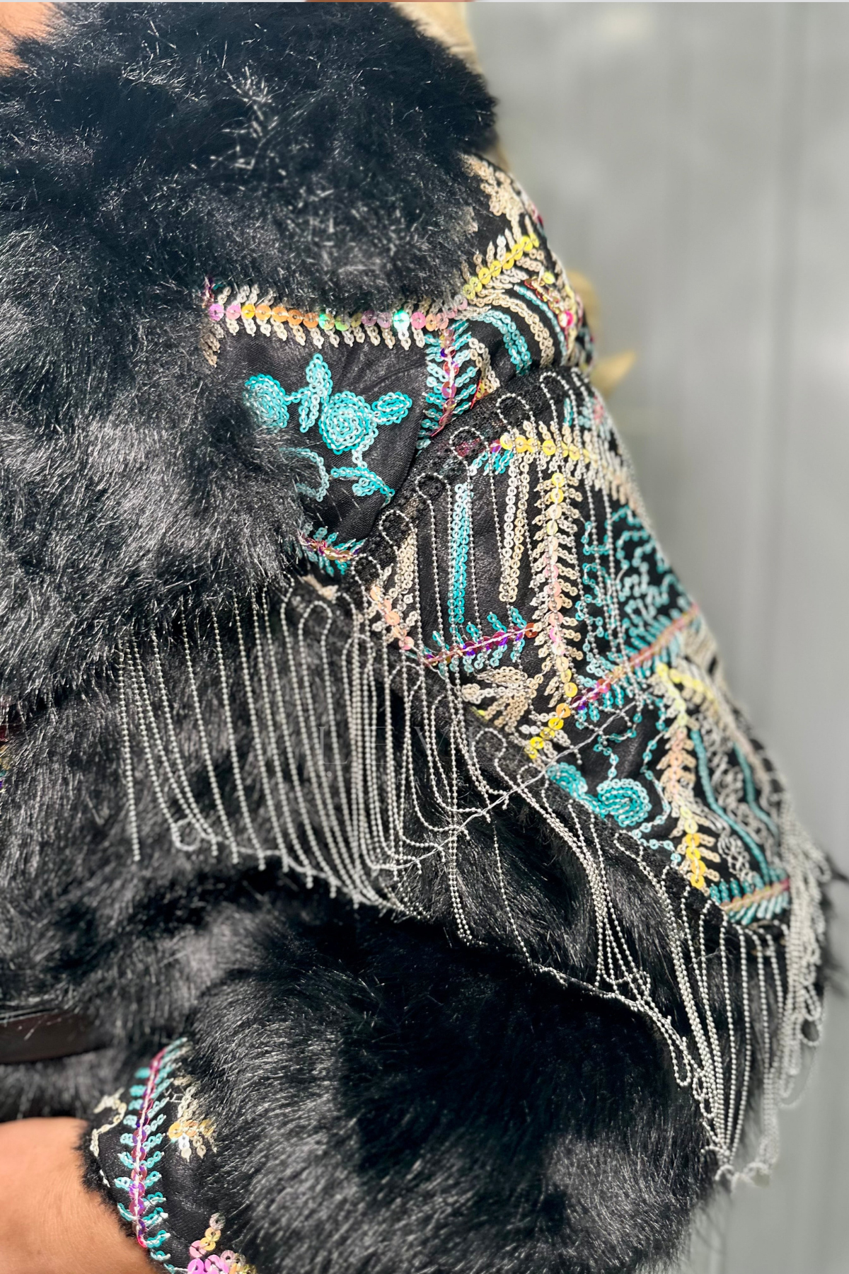 Azaka Paris ithal işlemeli kürk