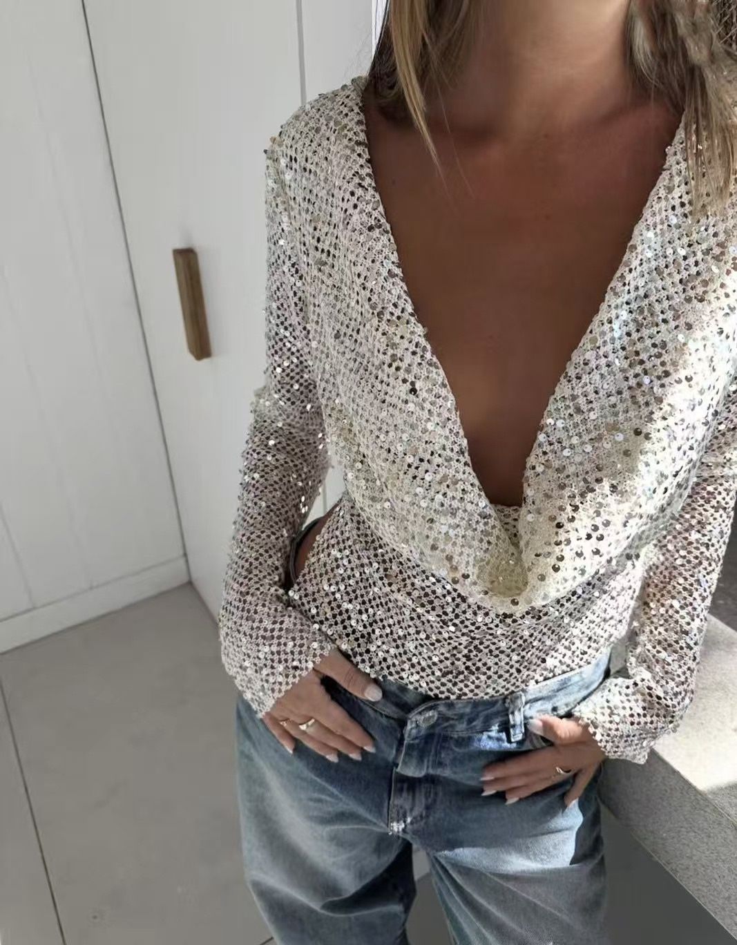 SÉLÈNE SEQUIN DRAPE TOP