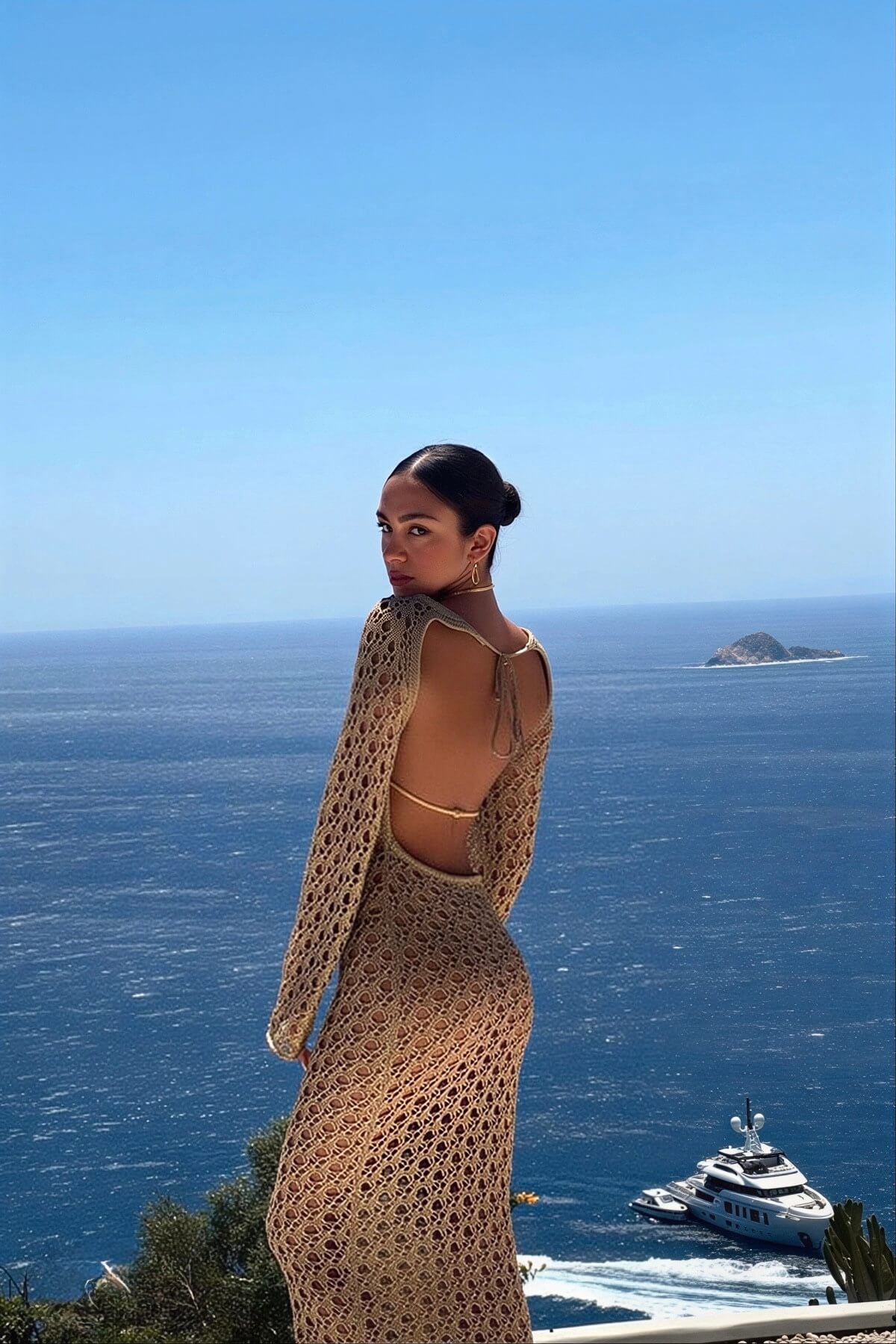 LÉONIE GOLDEN DRESS