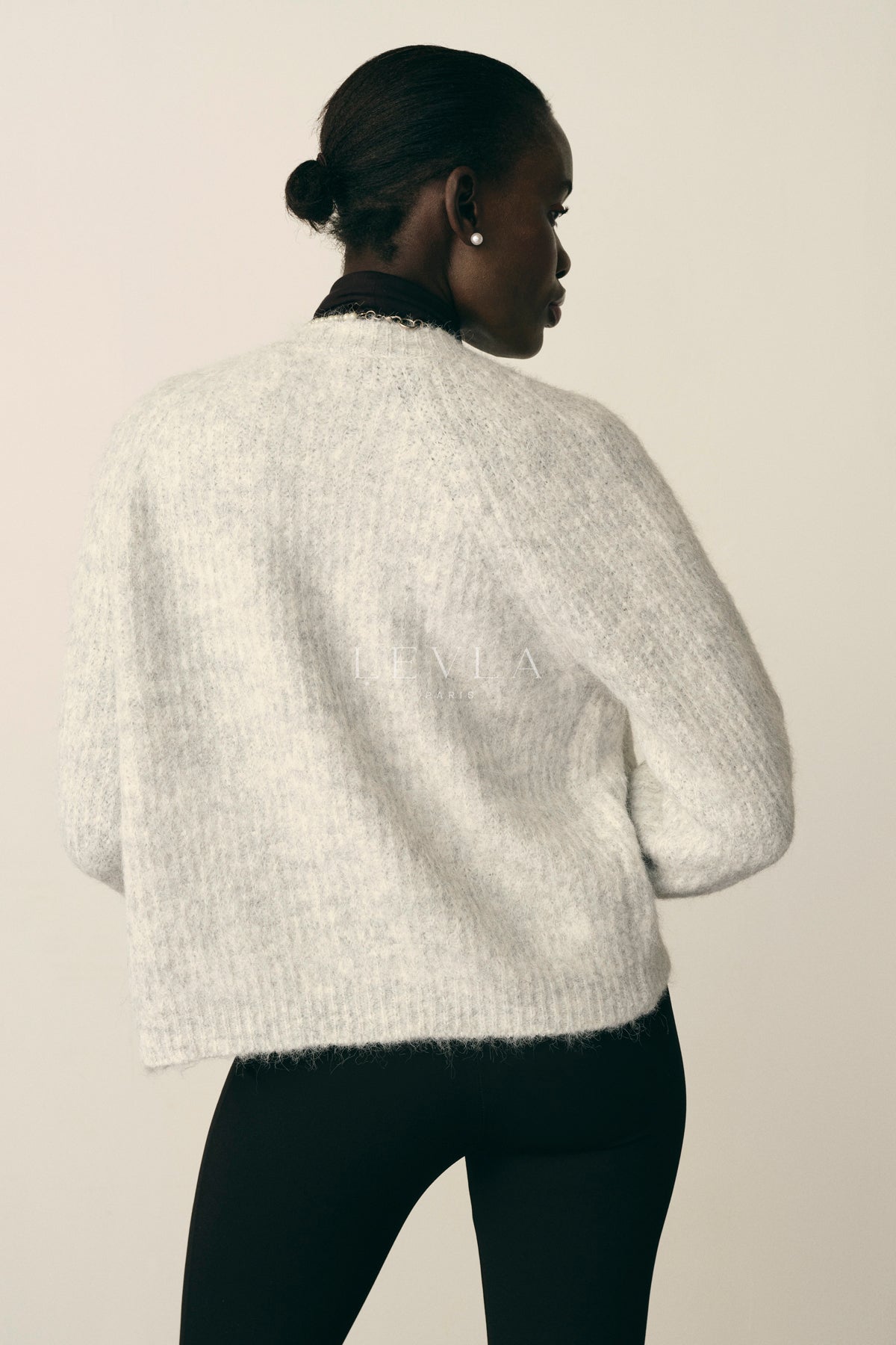 BUTTON DETAILED SWEATER