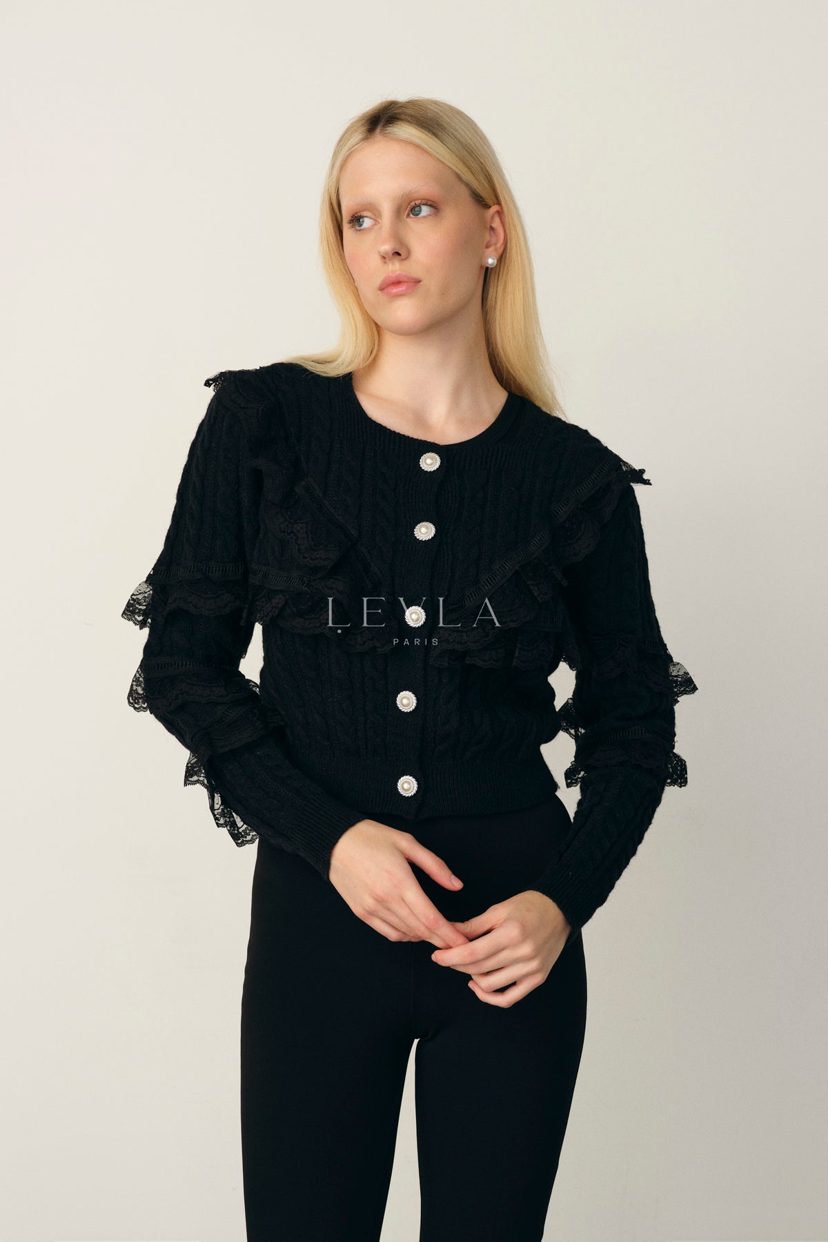 BUTTONED CARDIGAN-SWEATER