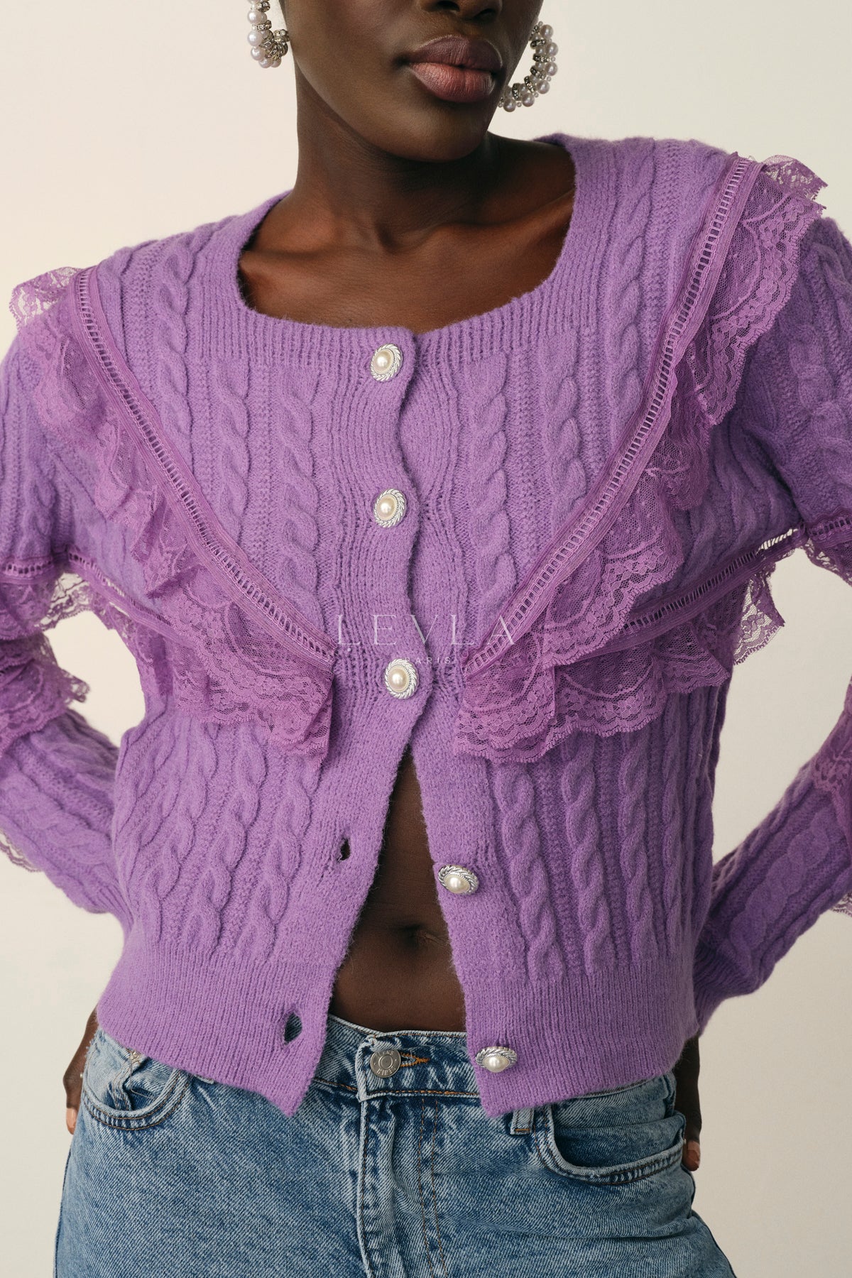 BUTTONED CARDIGAN-SWEATER