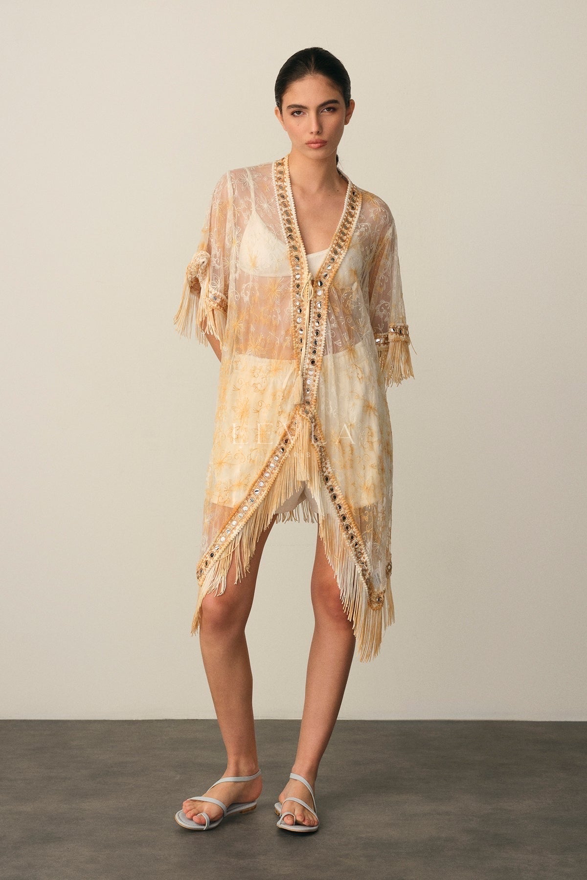 Dantel saçaklı kimono