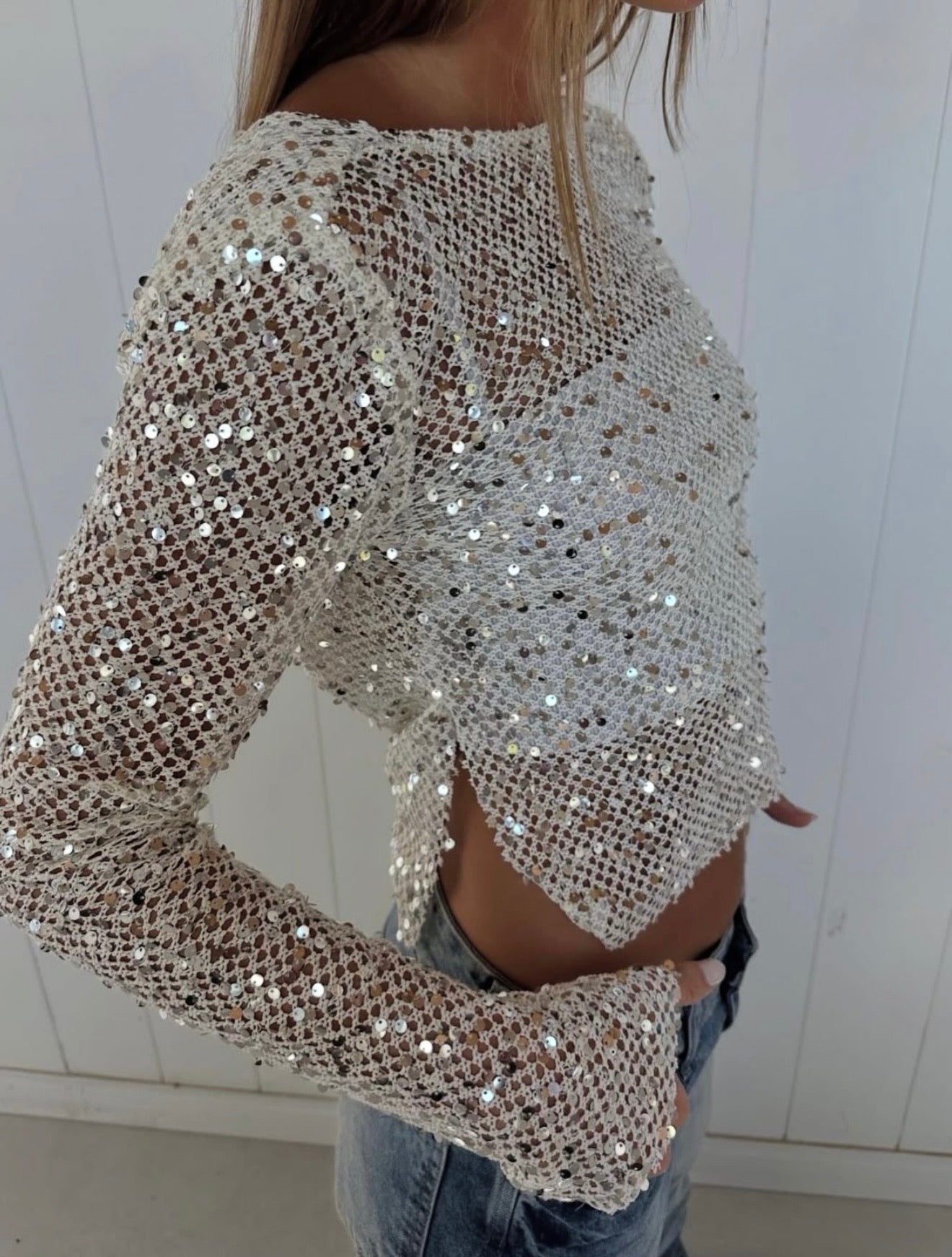 SÉLÈNE SEQUIN DRAPE TOP